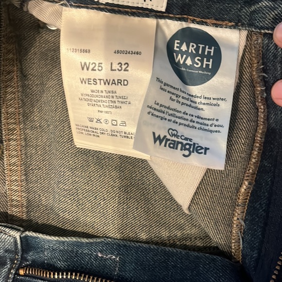 Wrangler westward 25/32 - Picture 2 of 3